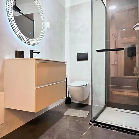 Beachfront Mla Boutique - White Titanic Apartman